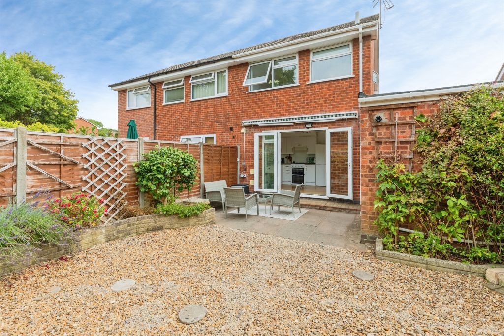 Property photo 3 of 19