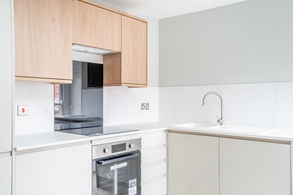 Property photo 3 of 16 Wg-2.Jpg