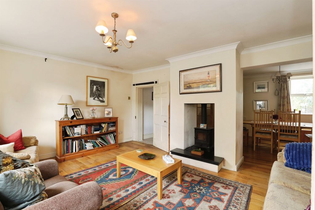 Property photo 3 of 22