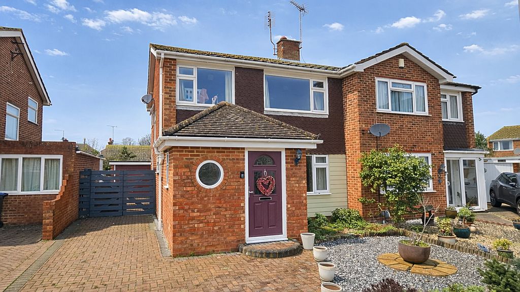 Property photo 2 of 15