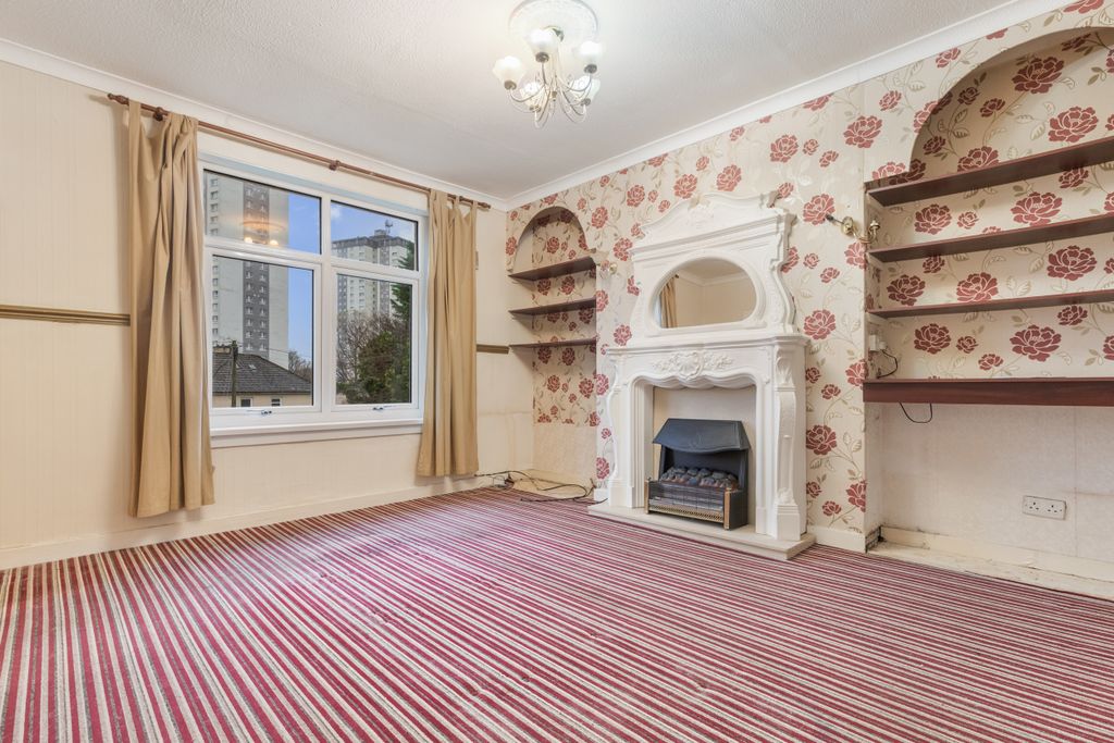 Property photo 2 of 26