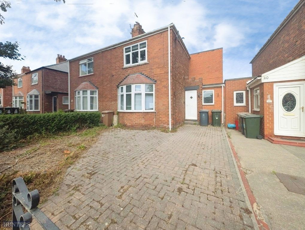 Property photo 1 of 11 External Front