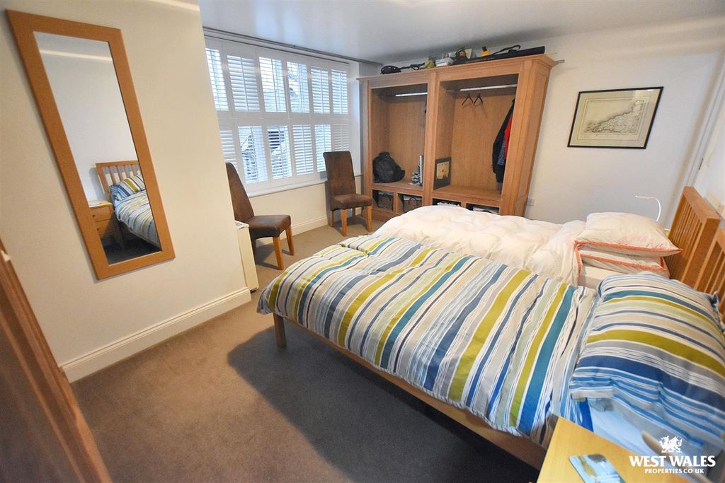 Additional image 9 of 3 bed flat for saleFlat 1 Llanunwas, Solva, Haverfordwest SA62