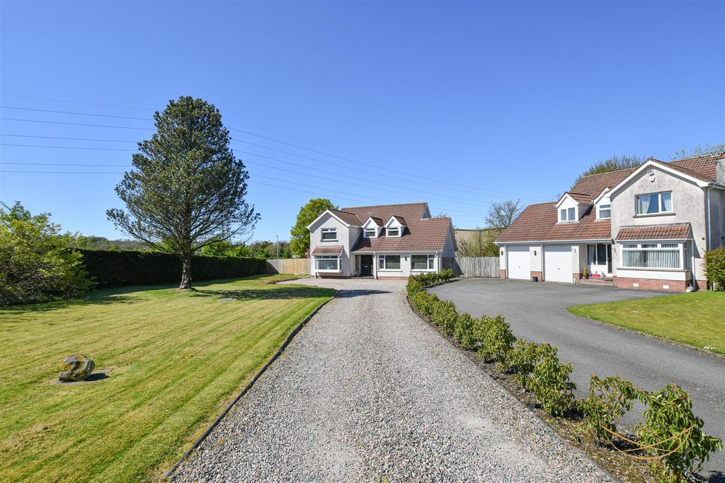 Property photo 2 of 65 Dhp-6.Jpg