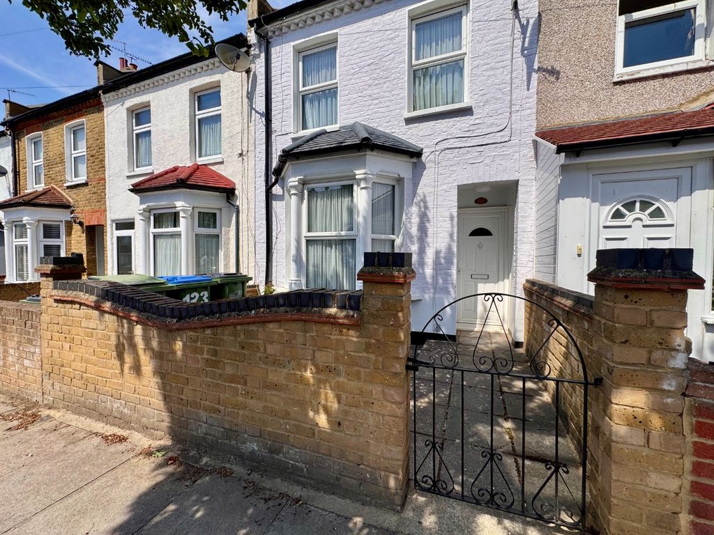 Property photo 1 of 11 4997930
