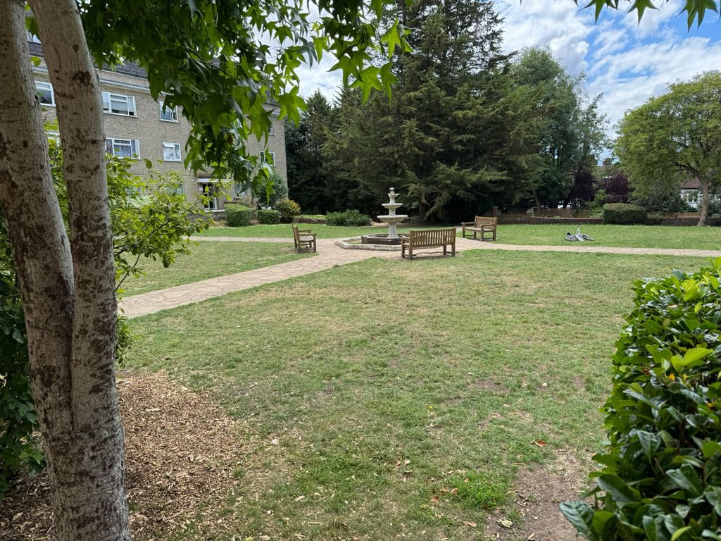 Property photo 3 of 3