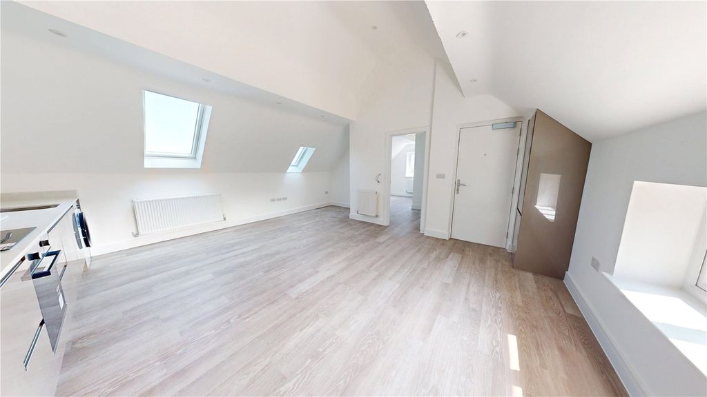Property photo 3 of 11 Picture No. 03