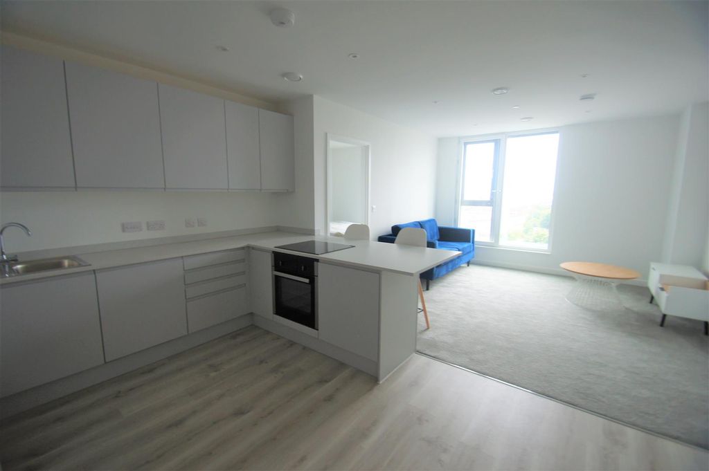 Property photo 2 of 14
