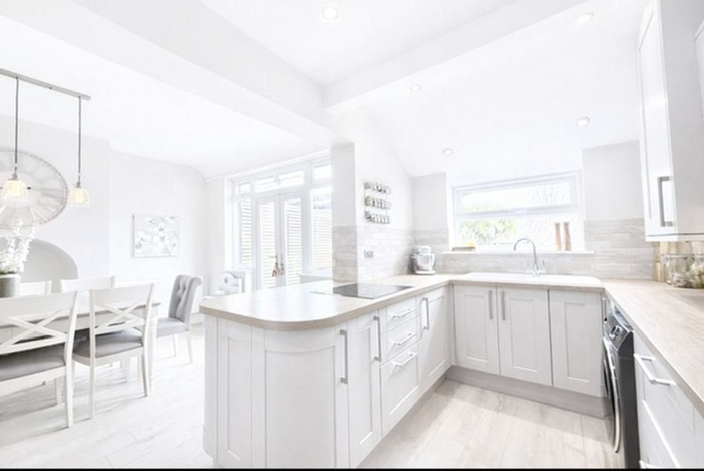 Property photo 3 of 27 Kitchen To Dining