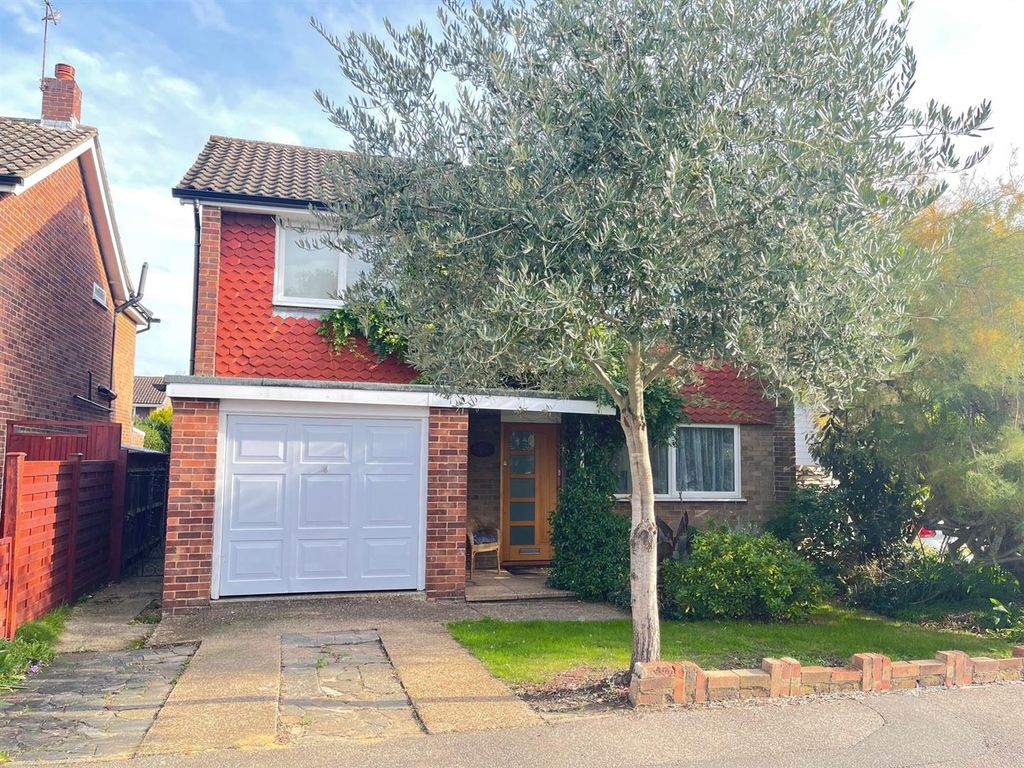 Property photo 1 of 13