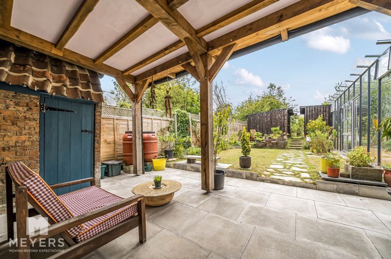 Property photo 2 of 14 Photo 19