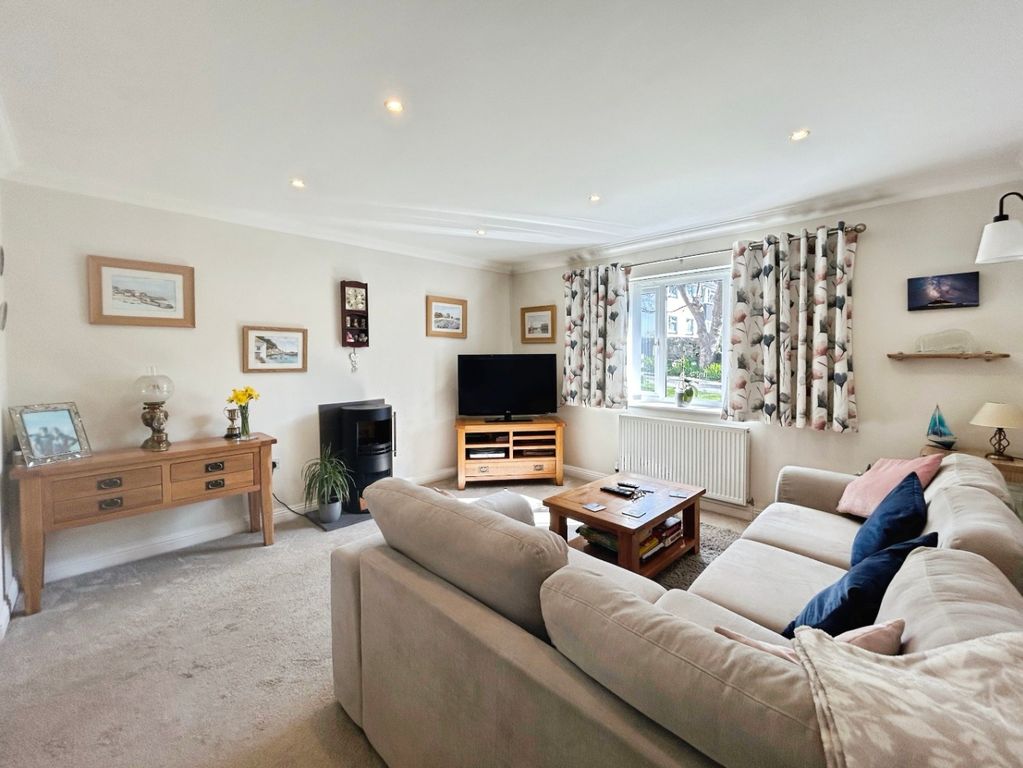 Property photo 2 of 23 5007179