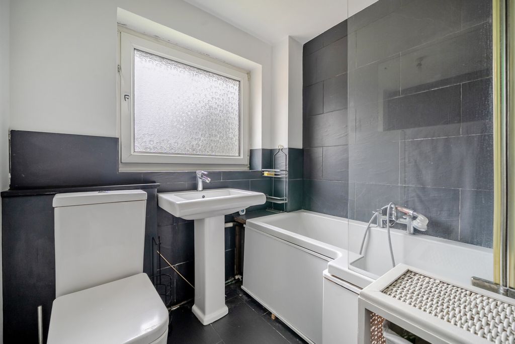 Property photo 3 of 16 1402089-5-6971F62...