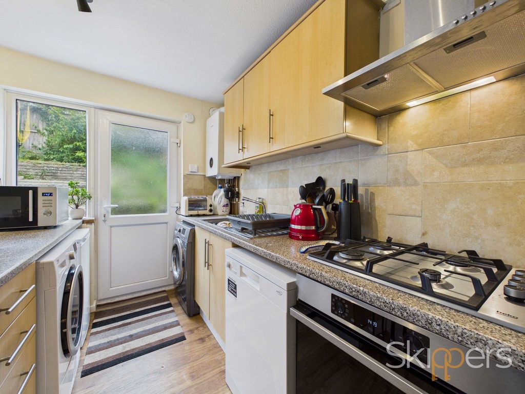 Property photo 3 of 16
