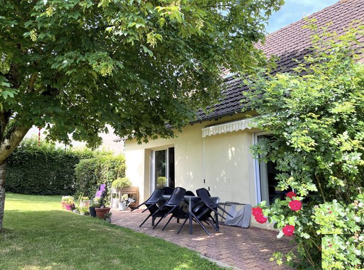 Property photo 2 of 7