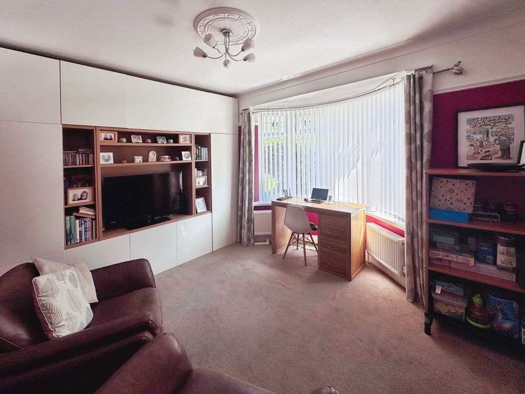 Property photo 2 of 22