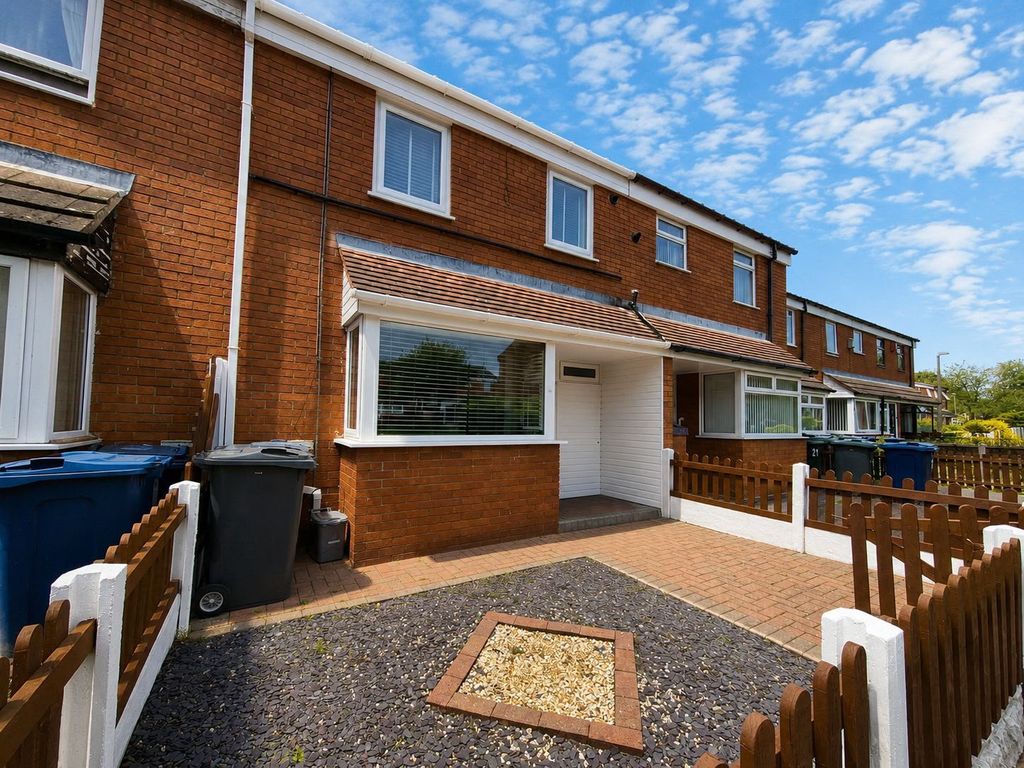 Property photo 2 of 19