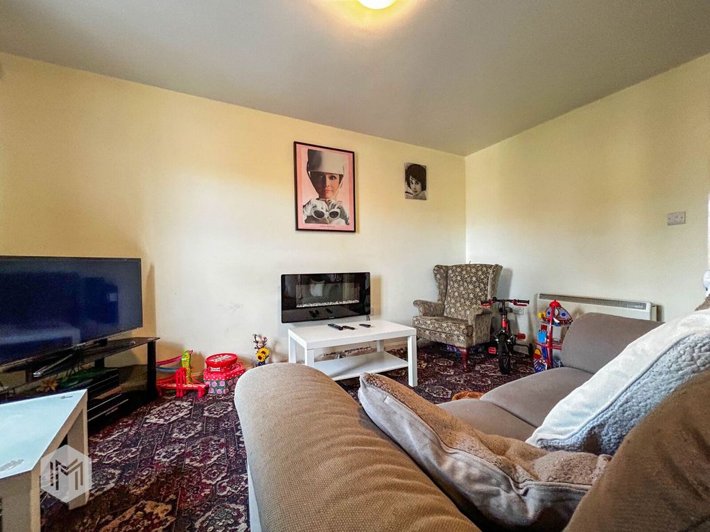 Property photo 3 of 10 Picture No. 07