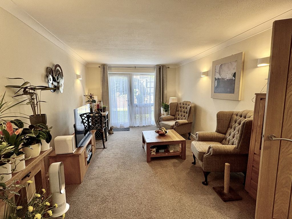 Property photo 3 of 9