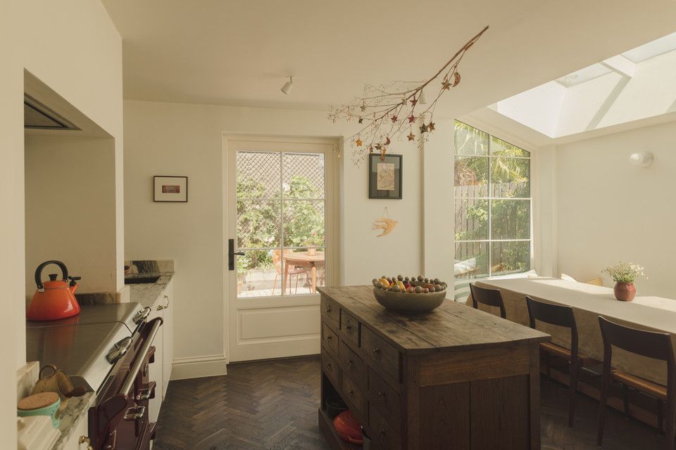Property photo 2 of 21