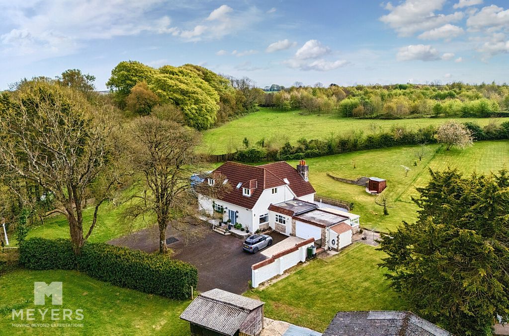 Property photo 1 of 22