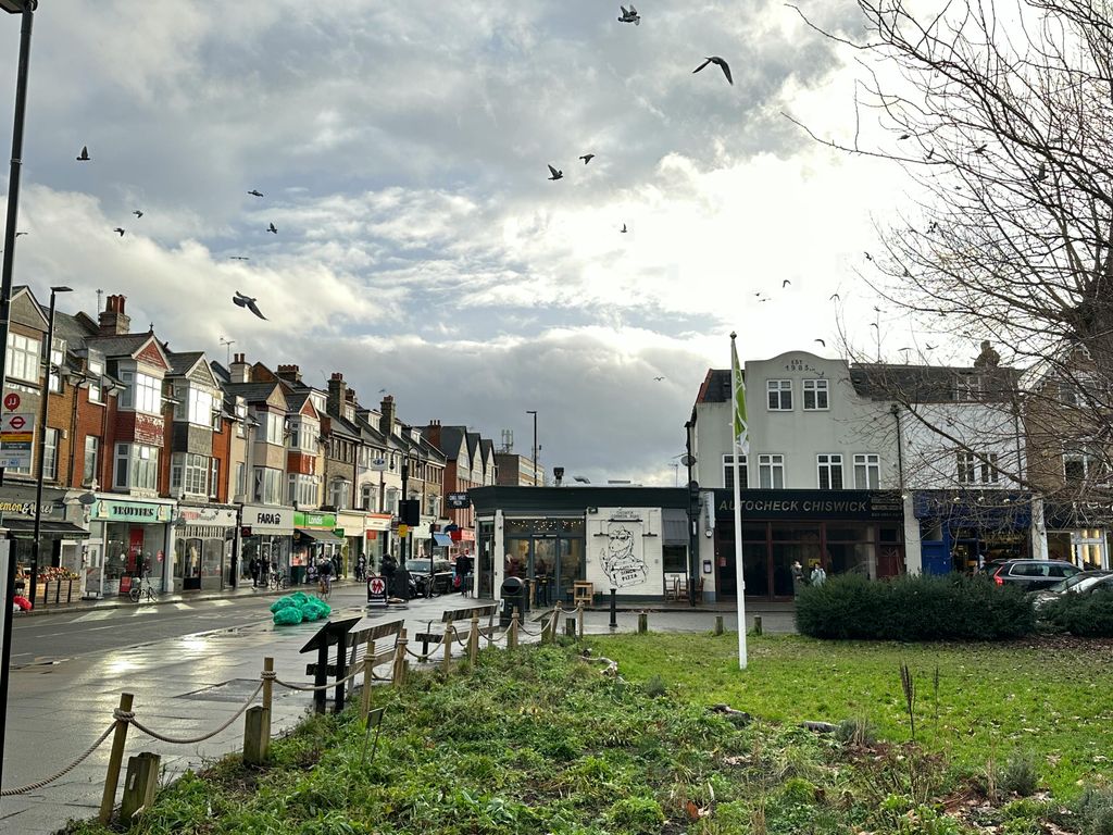 Property photo 2 of 7 2F207E3E9Ed04Bf0A618D4Aa0Db59816.Jpeg