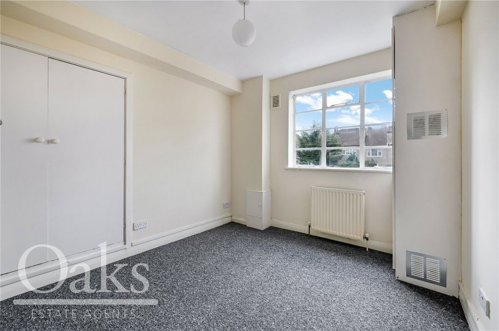 Property photo 3 of 8 Picture No. 05