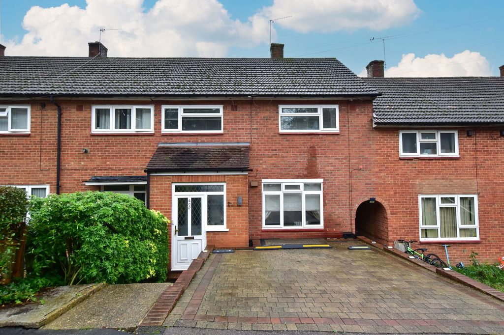 Property photo 1 of 17