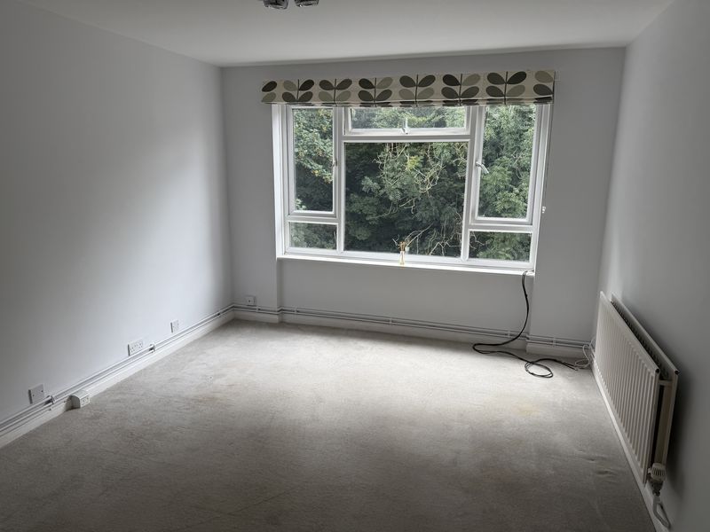 Property photo 3 of 11 Photo 3
