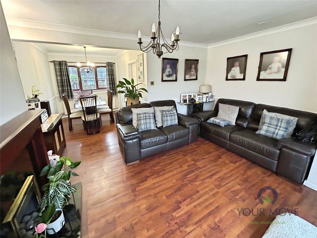 Property photo 2 of 14 Lounge/Diner