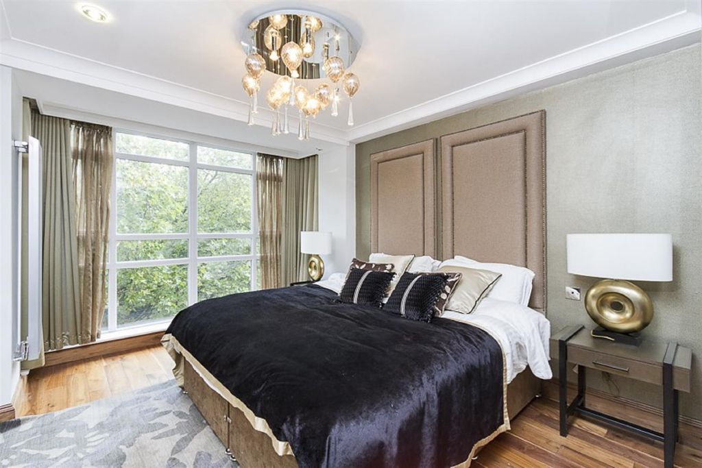 Property photo 2 of 8