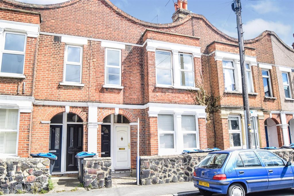 Property photo 1 of 10