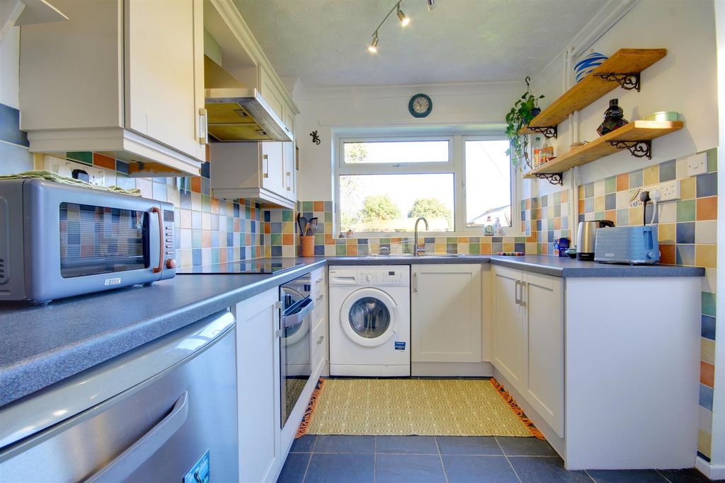 Property photo 3 of 14 Img_3024-Img_3026.Jpg