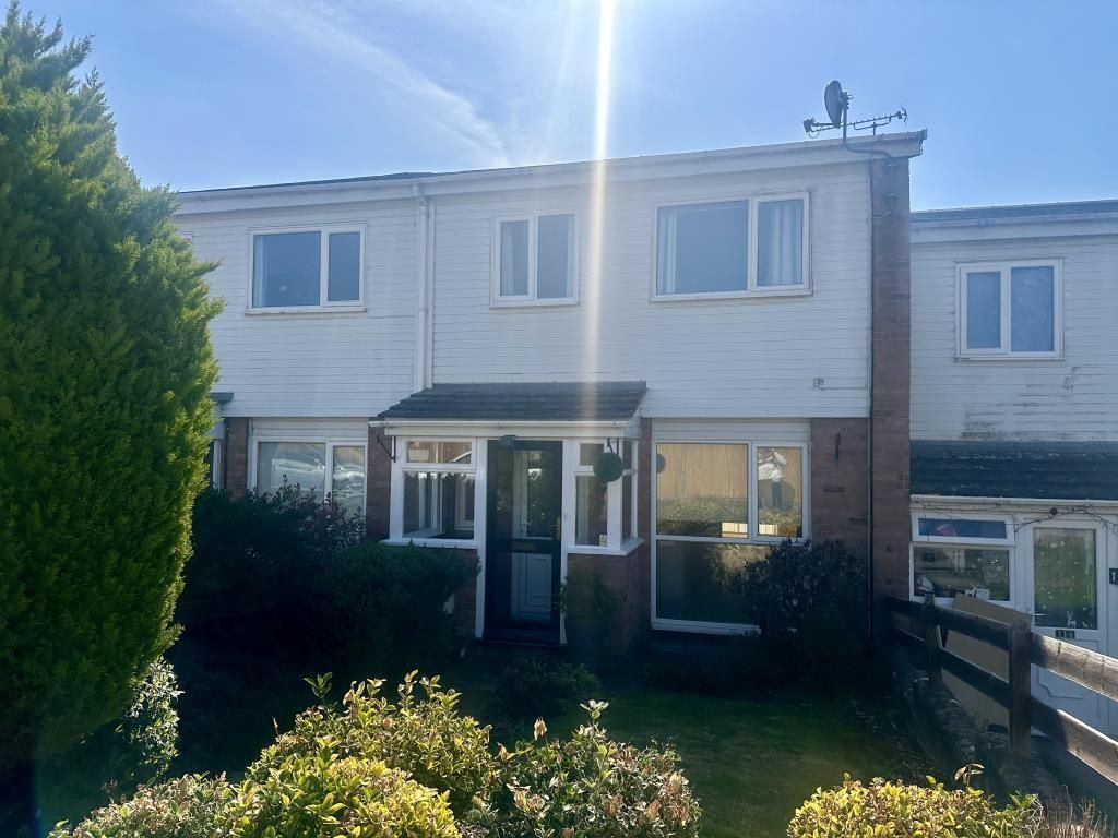 Property photo 1 of 11 Fieldway.Jpeg