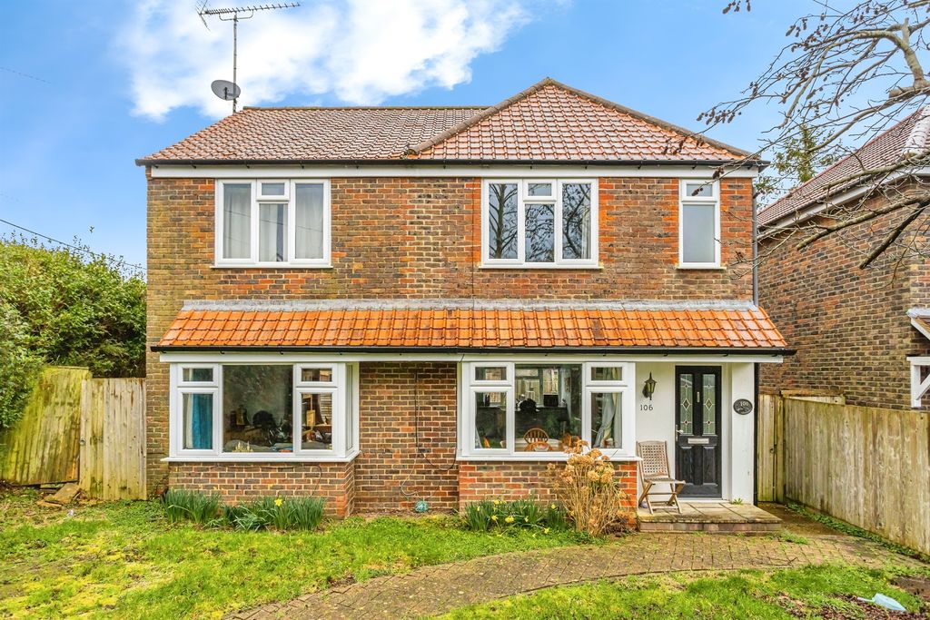 Property photo 1 of 18