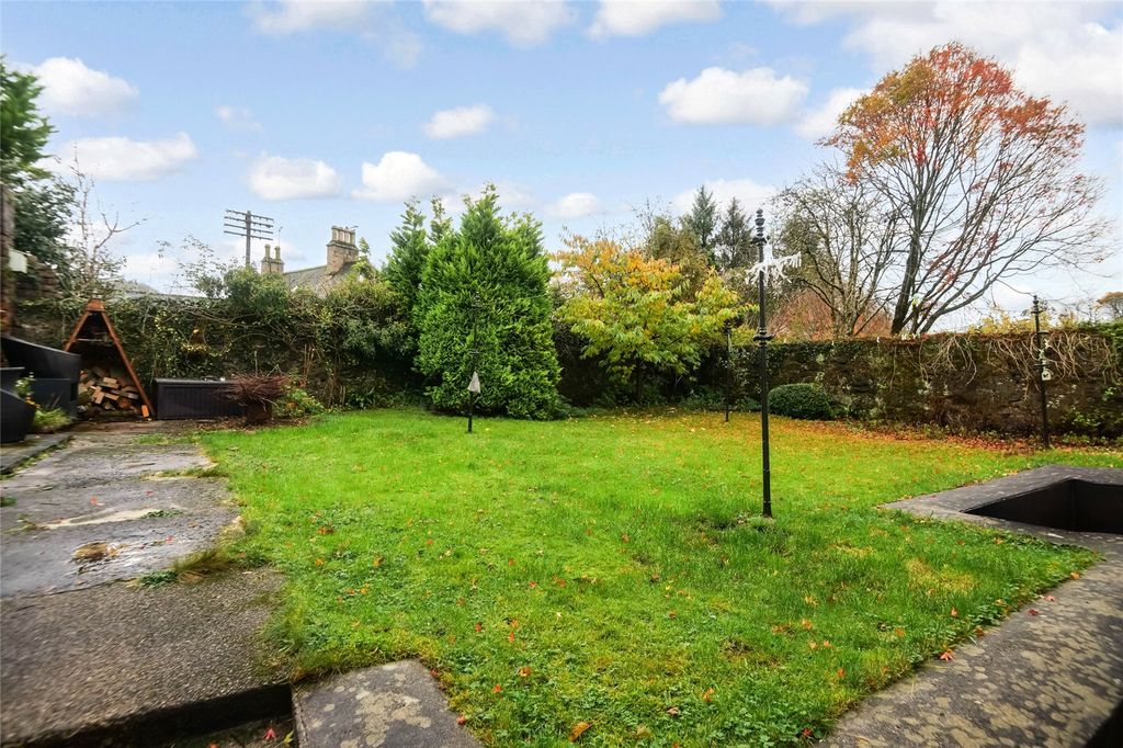 Property photo 3 of 18 Picture No. 15