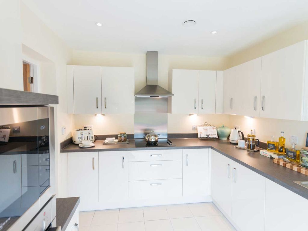 Property photo 3 of 14 Typical Kitchen