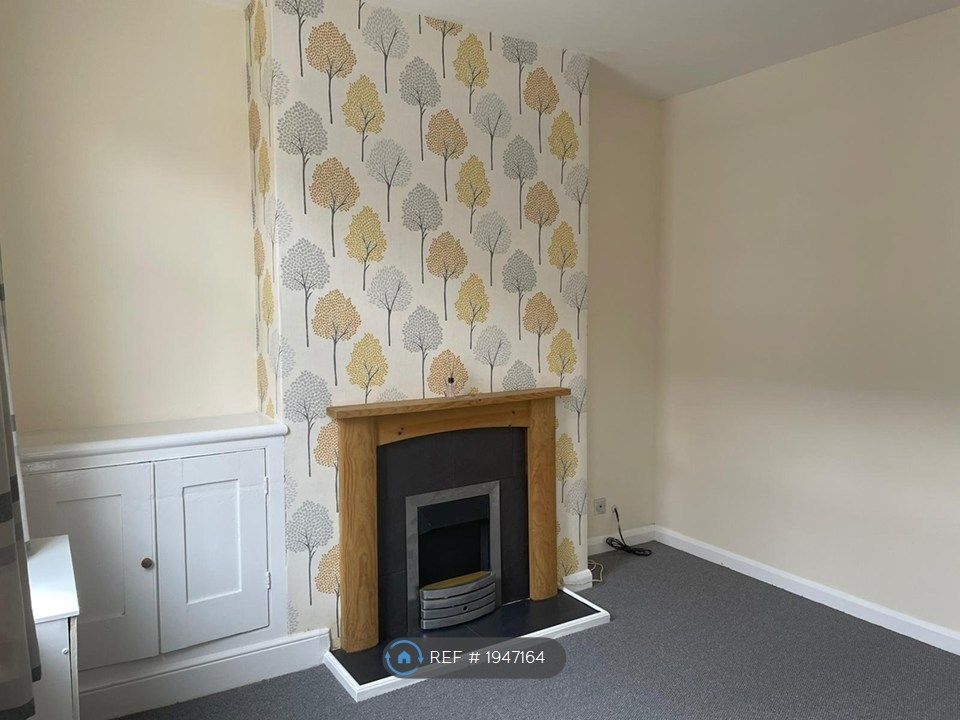 Property photo 2 of 35 Reception Room 1