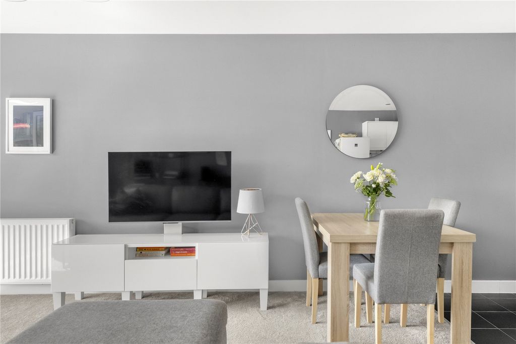 Property photo 1 of 15 Picture No. 16