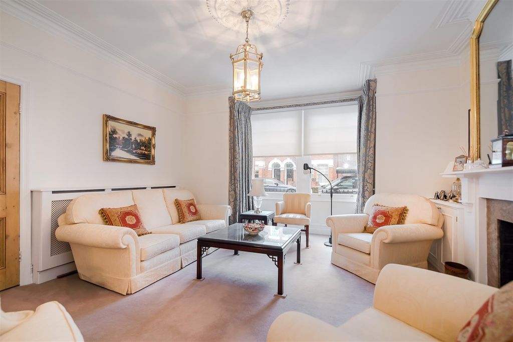 Property photo 3 of 13 3.Jpg