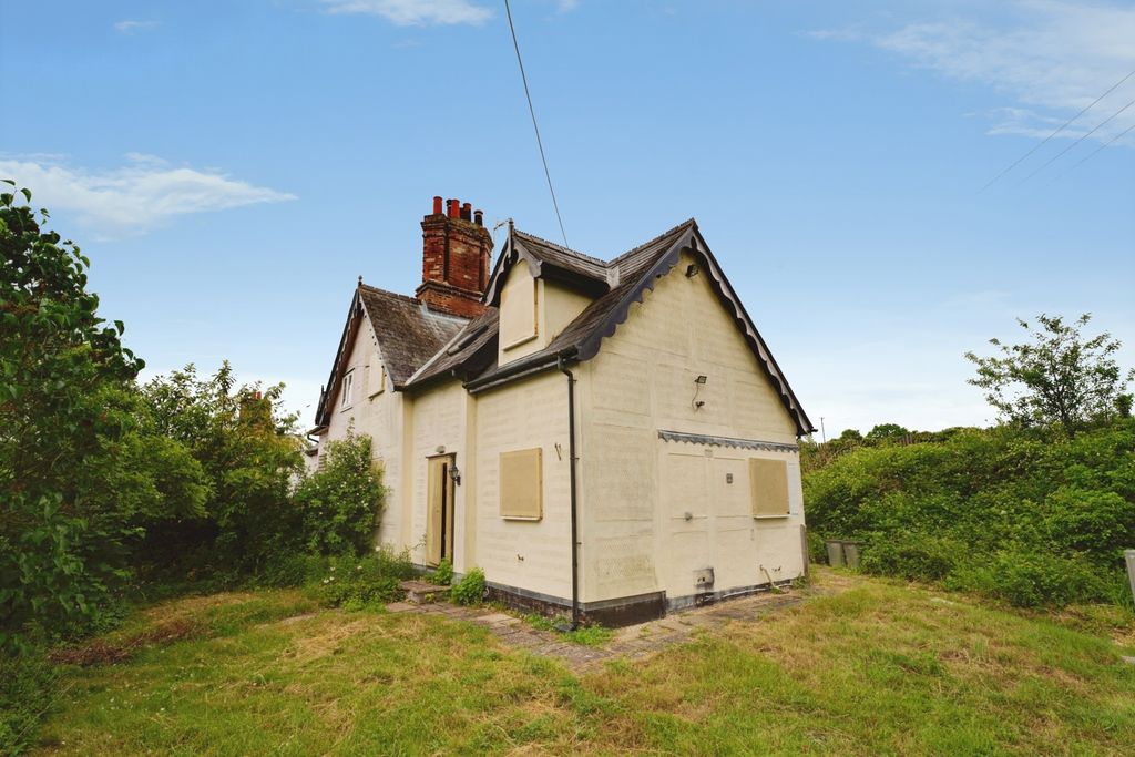 Property photo 1 of 16 Pbox-Img.Jpg