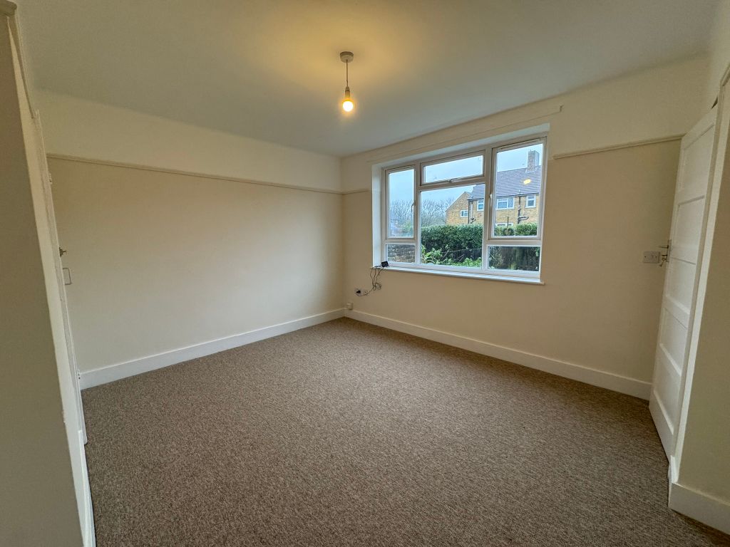 Property photo 2 of 12 Img_8112