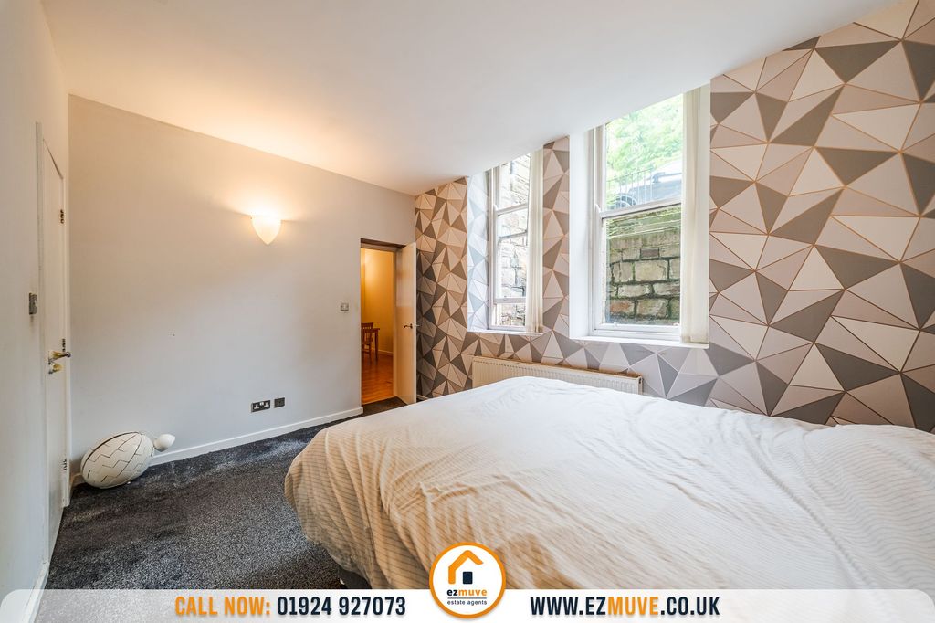 Additional image 7 of 1 bed flat for saleHalifax Road, Boothroyds WF13