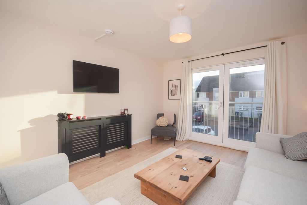 Property photo 3 of 22 Dsc_0410-2