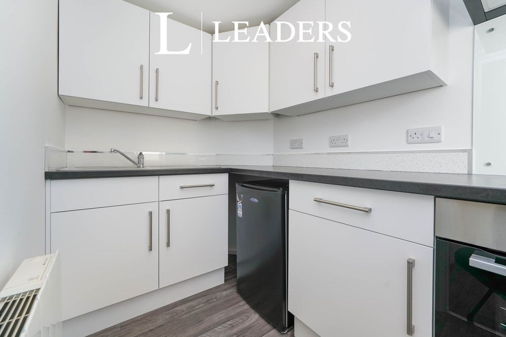 Property photo 2 of 10 2