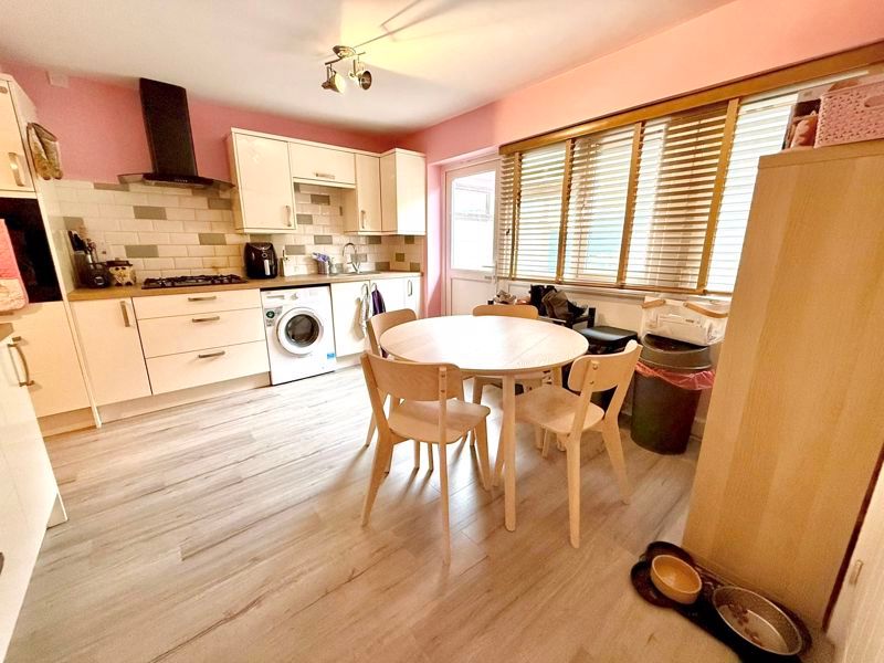 Property photo 3 of 13 Kitchen/Diner