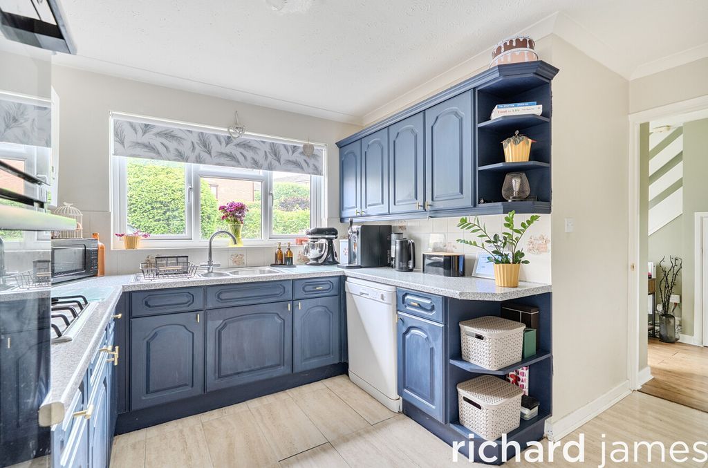 Property photo 3 of 19 Cb4B45E30c92450Db7Be918B0Cb3E41F