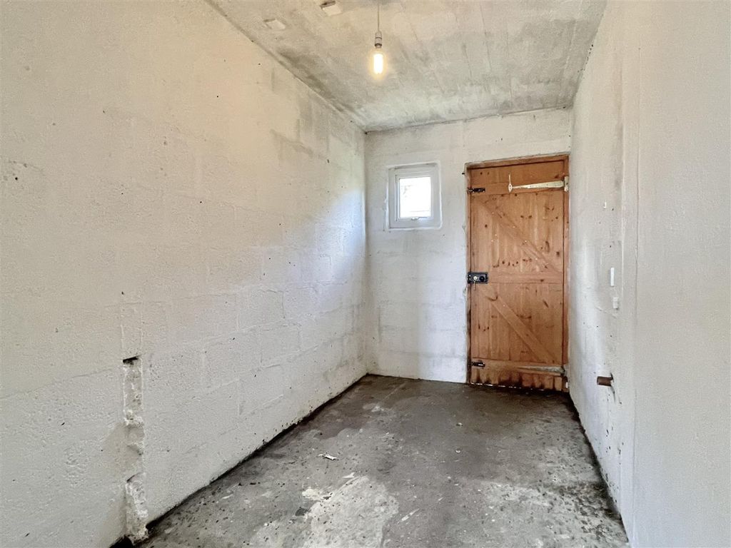 Property photo 2 of 18 Img_5391.Jpeg