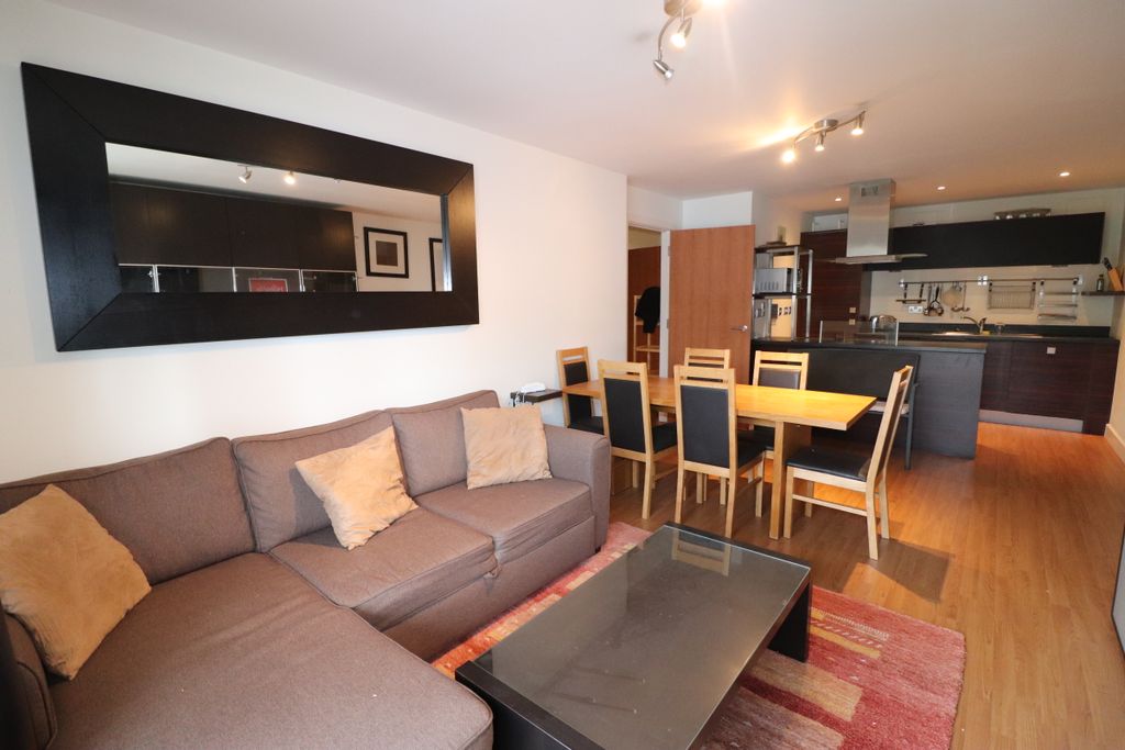 Property photo 2 of 15 Photo 02