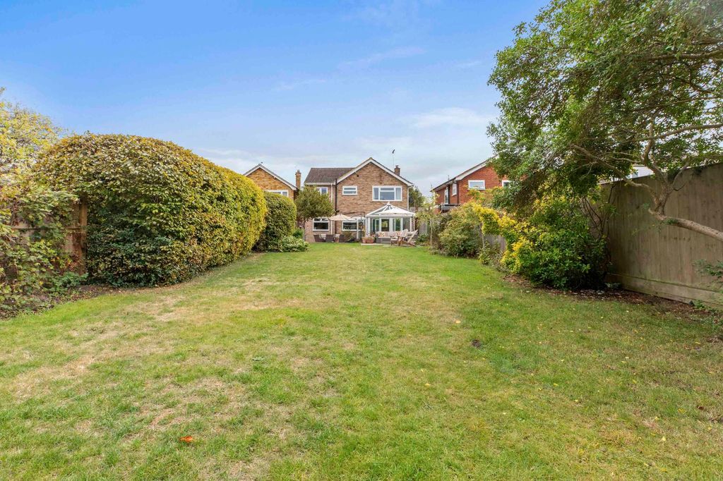 Property photo 2 of 17